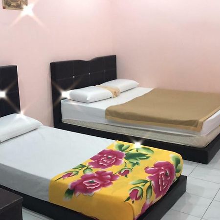 Mikraj Hotel Kuala Besut Exteriér fotografie